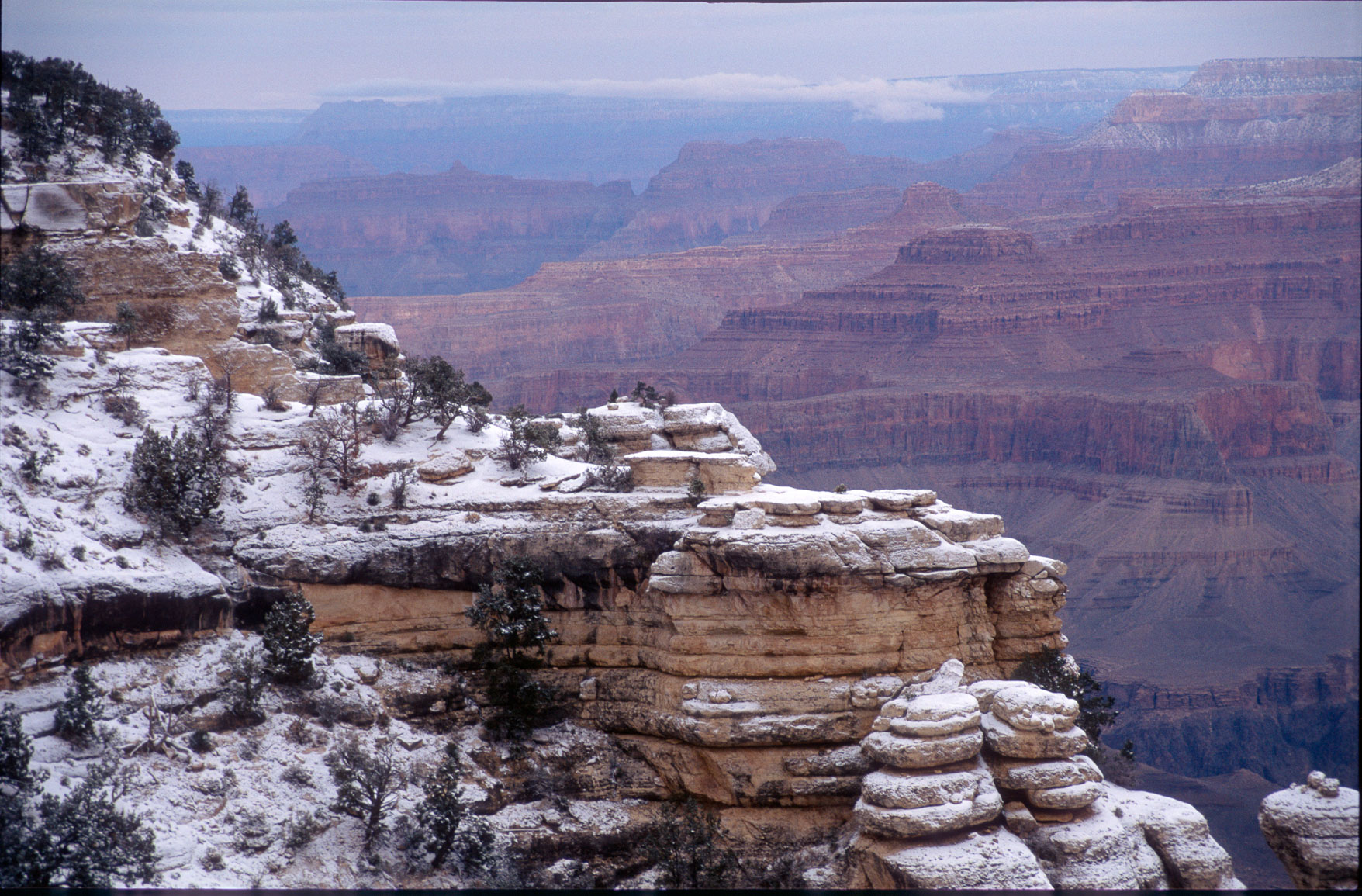 usa2004000.jpg