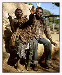 John Jugari mit Freundin